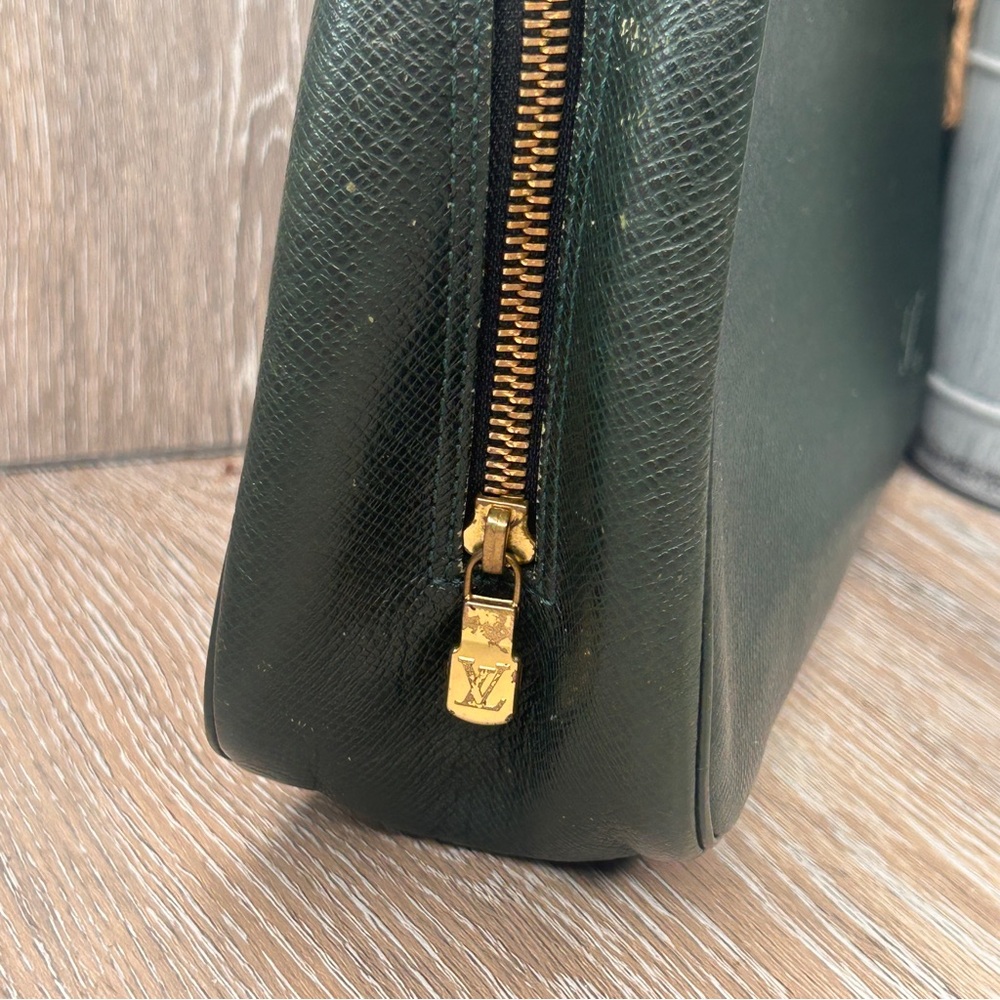 Louis Vuitton Taiga Leather Toiletry Pouch –Authentic, Made in Spain w/COA - Picture 5 of 16